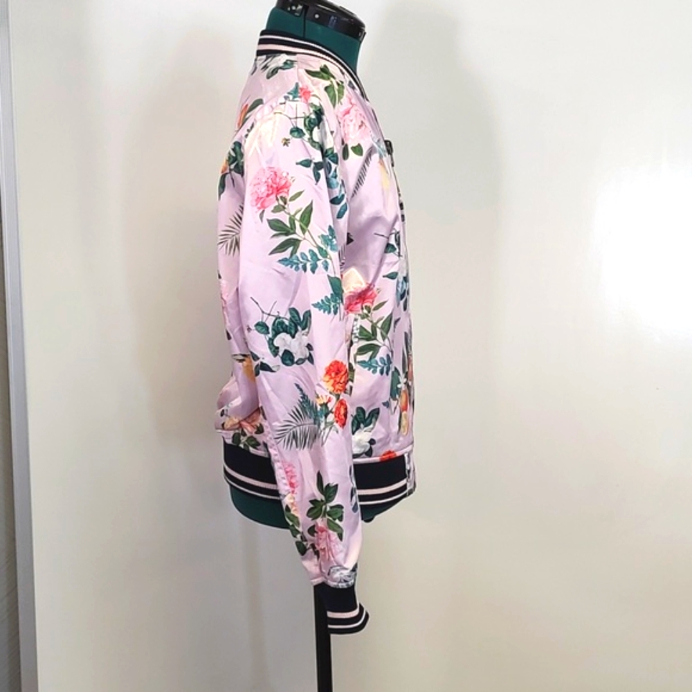 American Eagle Floral and Tropical reversible jacket - Picture 2 of 8
